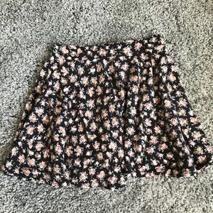 Floral mini skirt